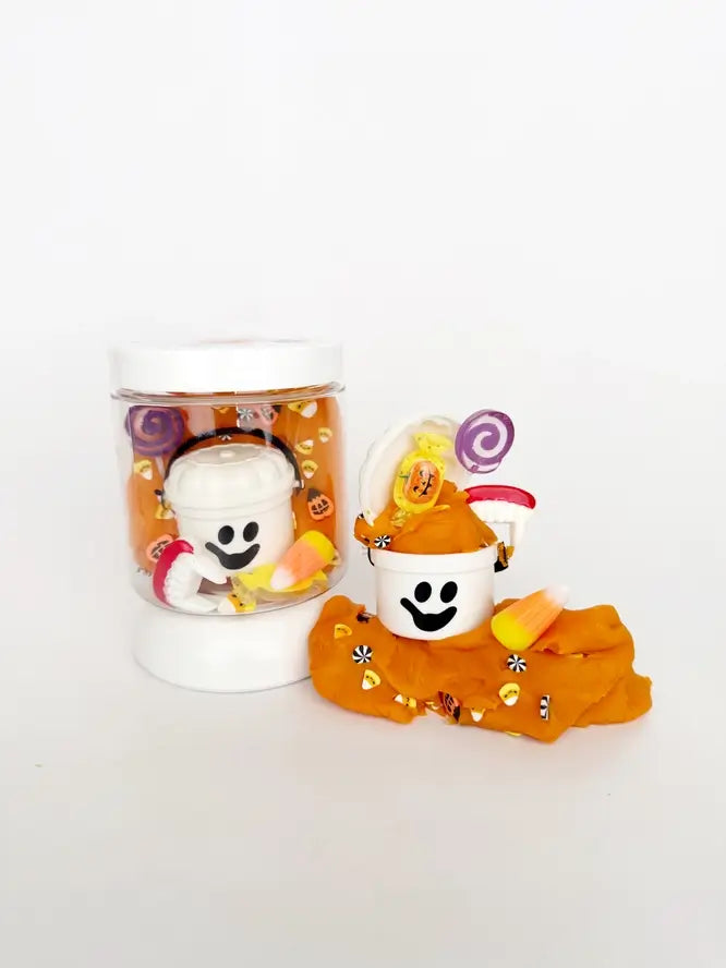 The Ghost Trick or Treat Dough-to-Go.