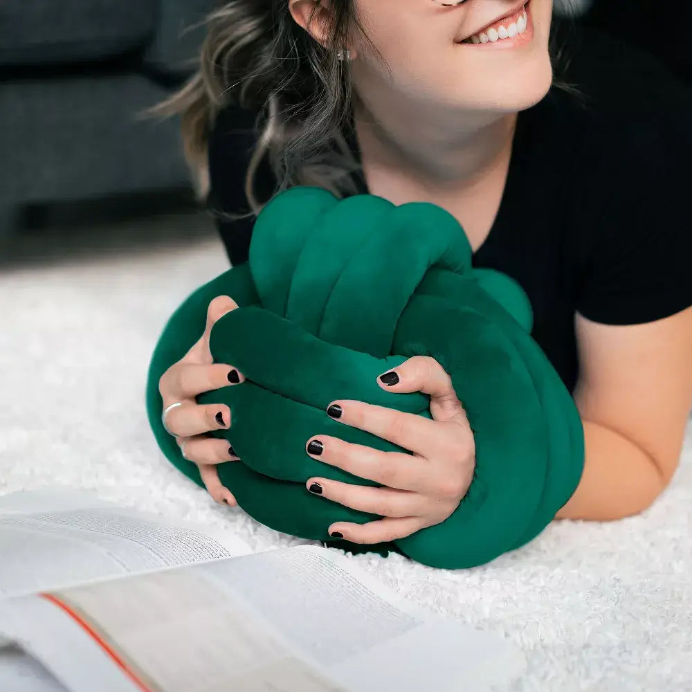 Fiora Emerald Weighted Compression Cuddle Ball.