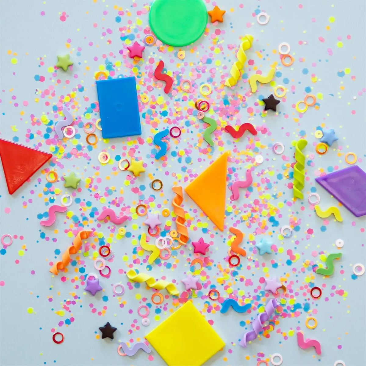 The glitter and assorted visual decorations in the Silly Shapes Fun Fillers.