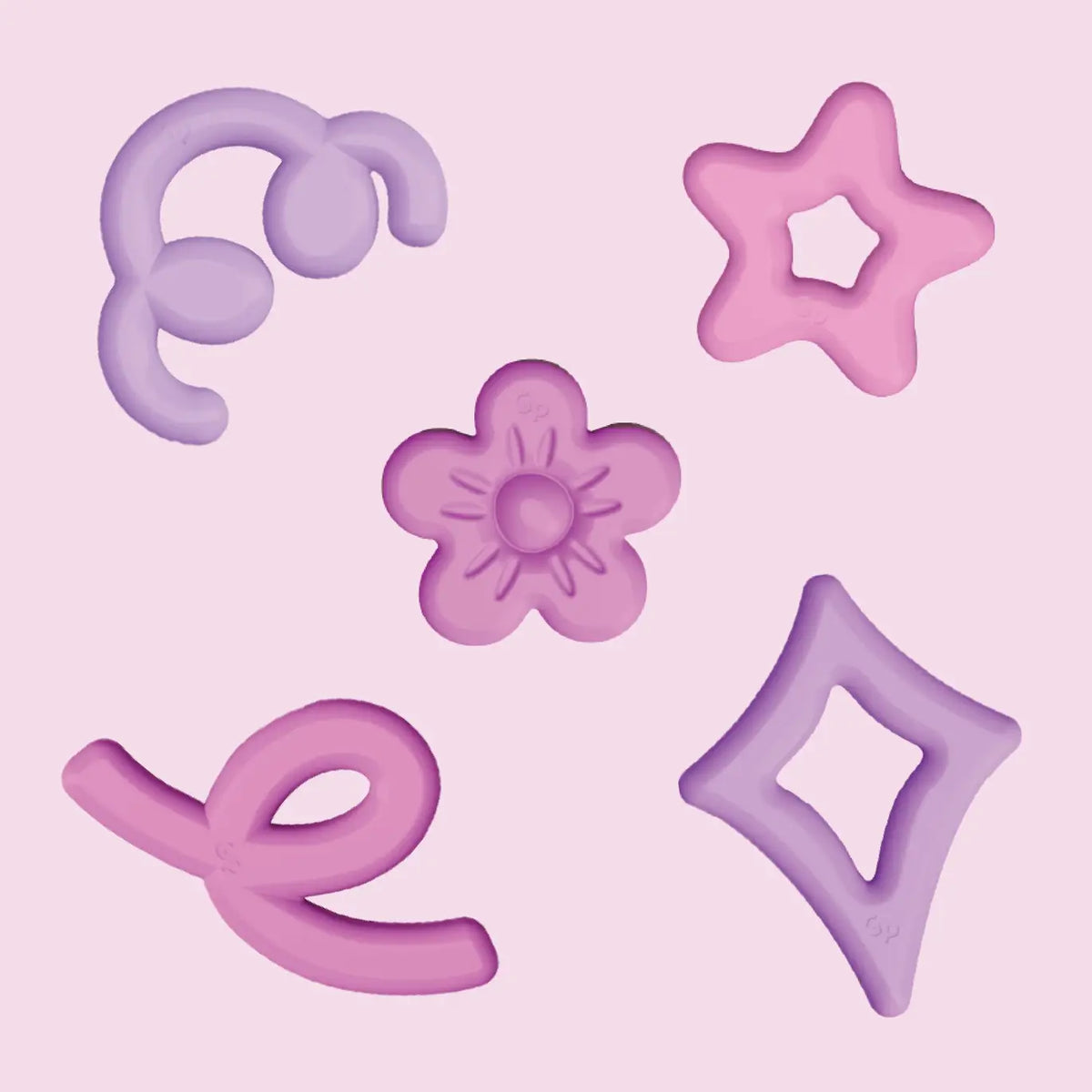 The pink silicone Fun Filler pieces.