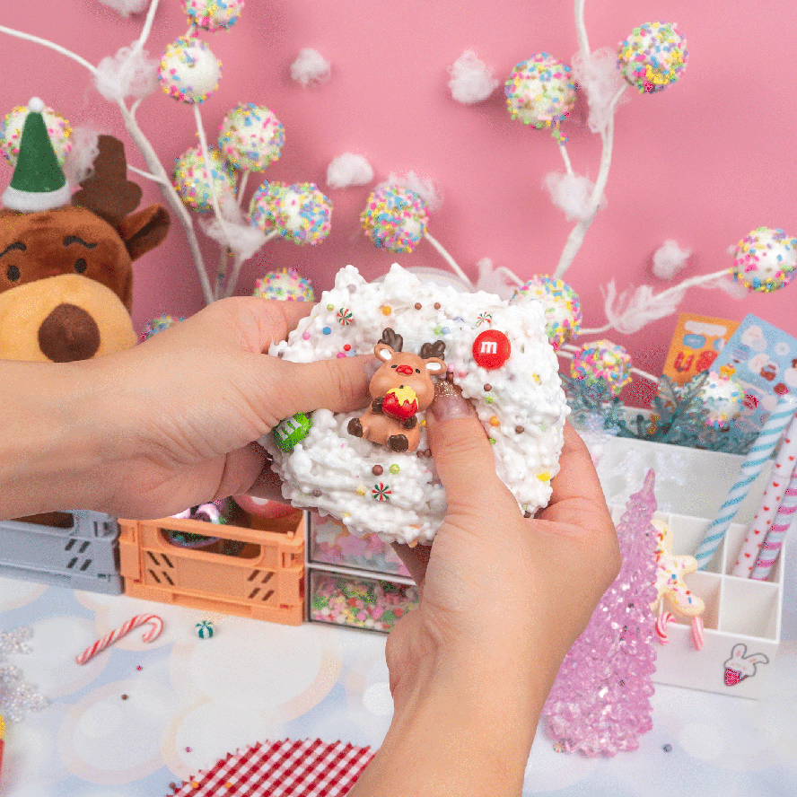 An animated GIF of a hand pulling apart the Crunchy Slime.