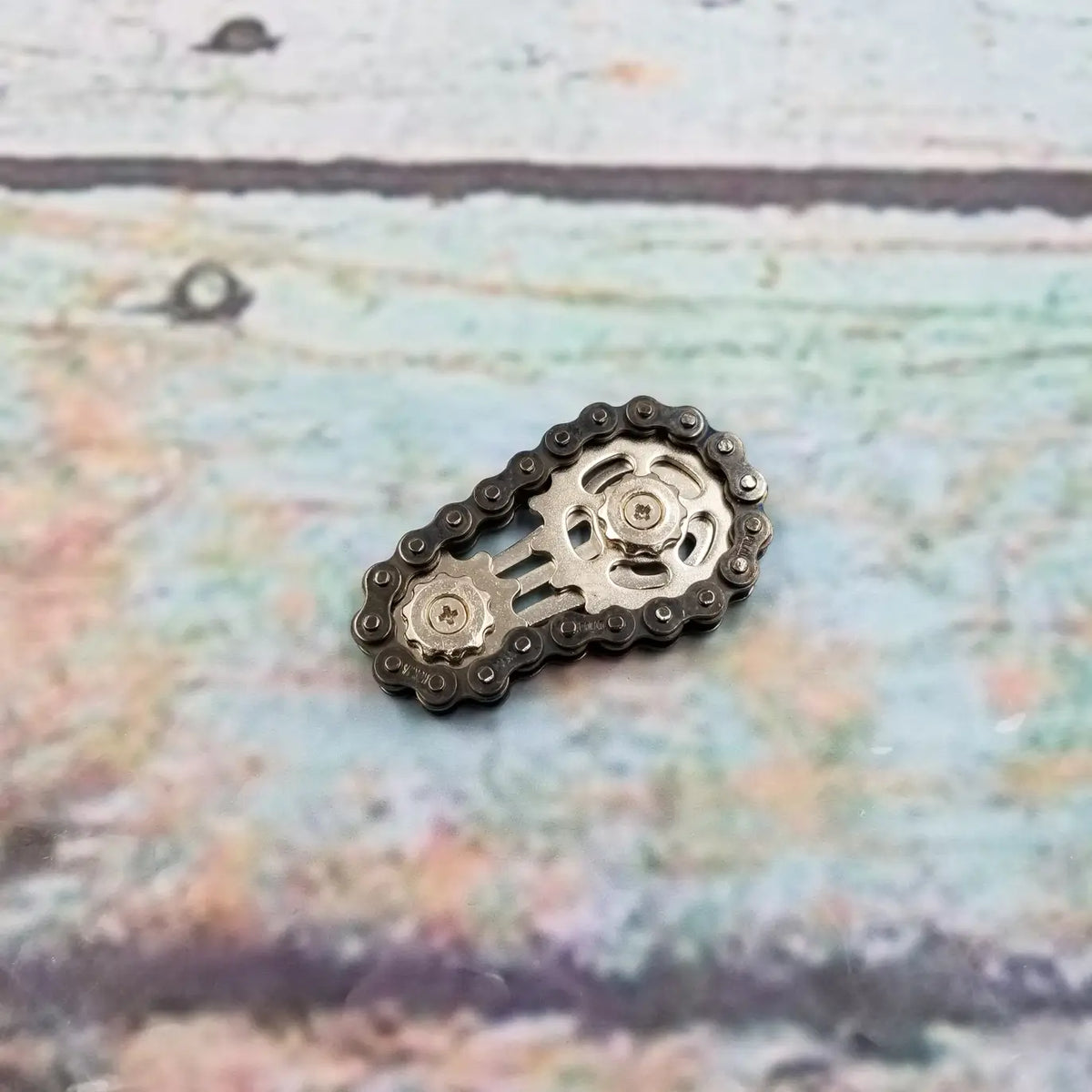The black Metal Bicycle Chain Fidget.