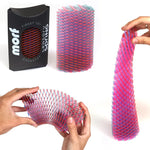 An infographic shows two hands pulling the Berry Morf like an accordion, and letting it cascade in a downward position. 