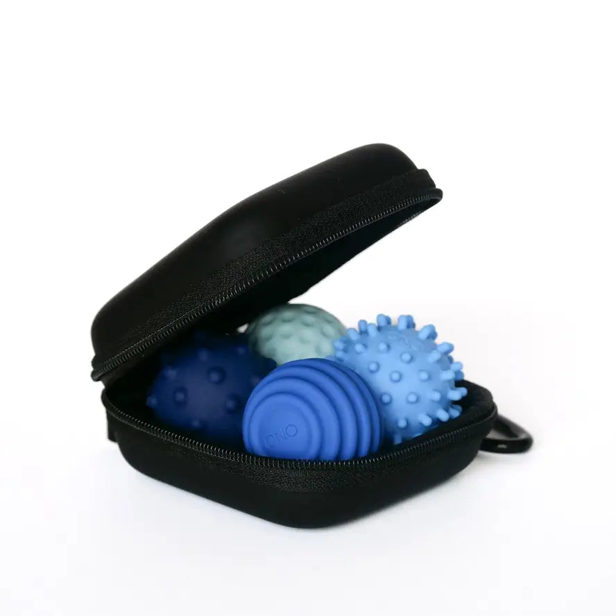 The sapphire 4-Pack of ONO Roller Signets.