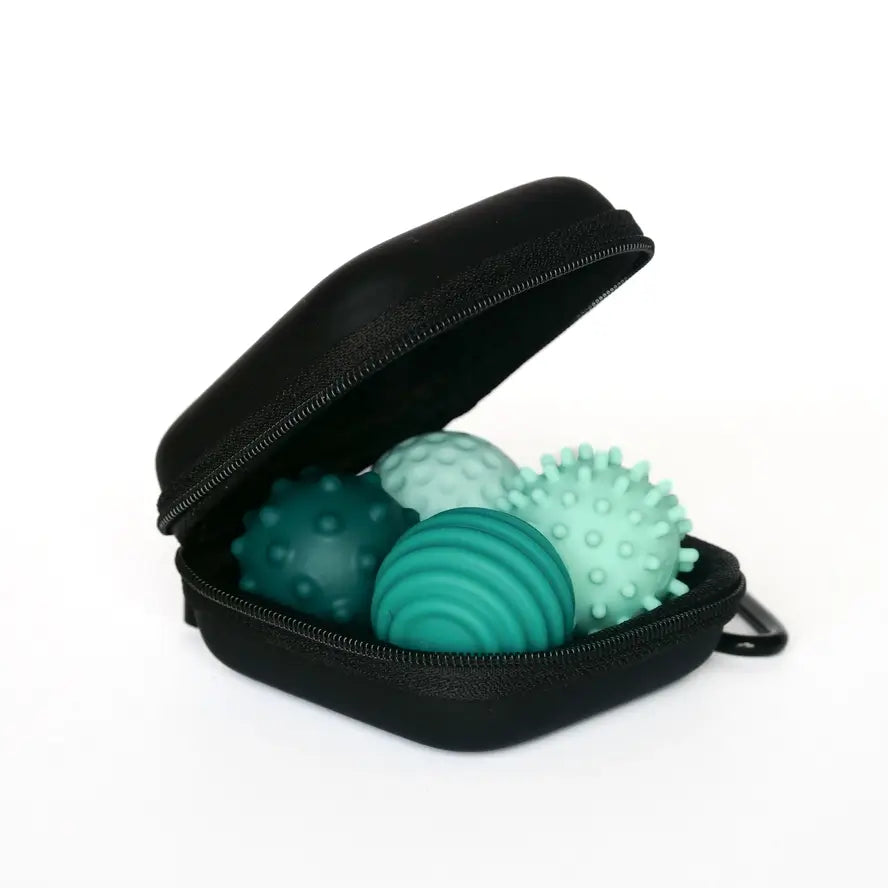 The turquoise 4-Pack of the ONO Roller Signets.