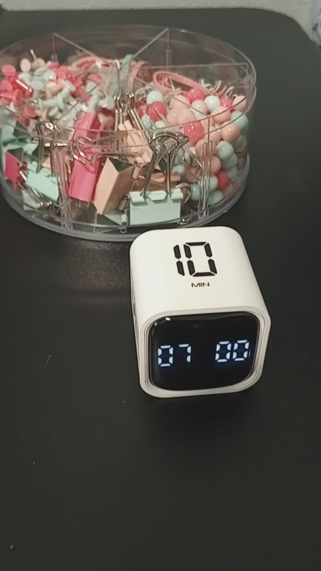 Gravity Cube Flipping Digital Timer