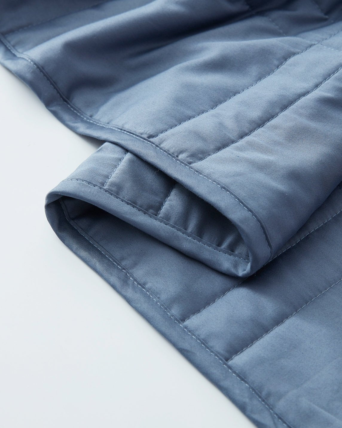 The Dusk Baloo Mini Weighted Blanket.