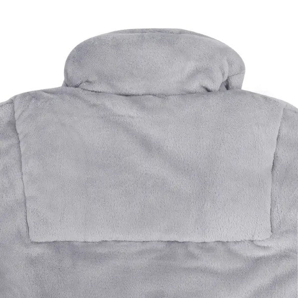 The back weighted pad on the grey robe.